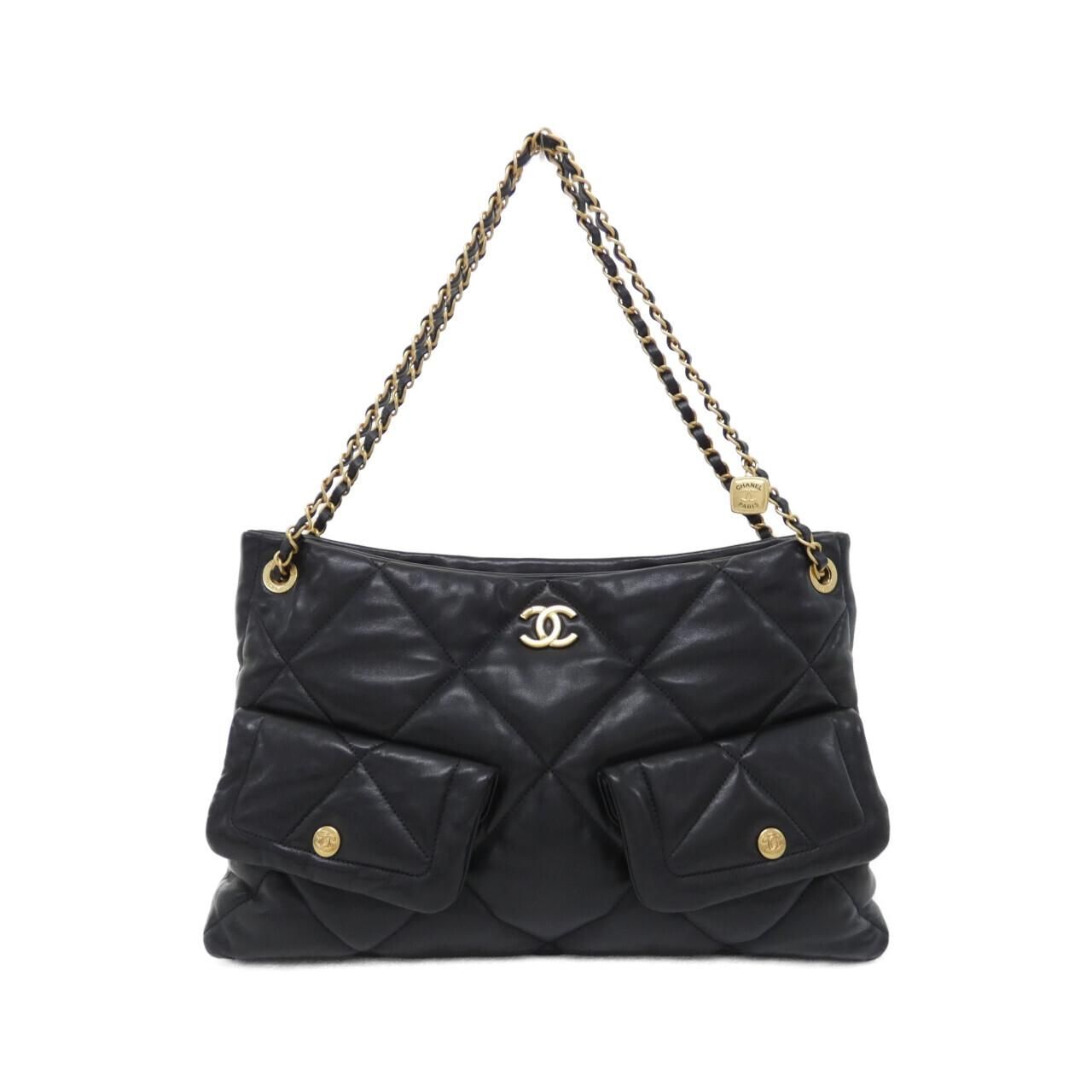 Chanel Shoulder Bag Black