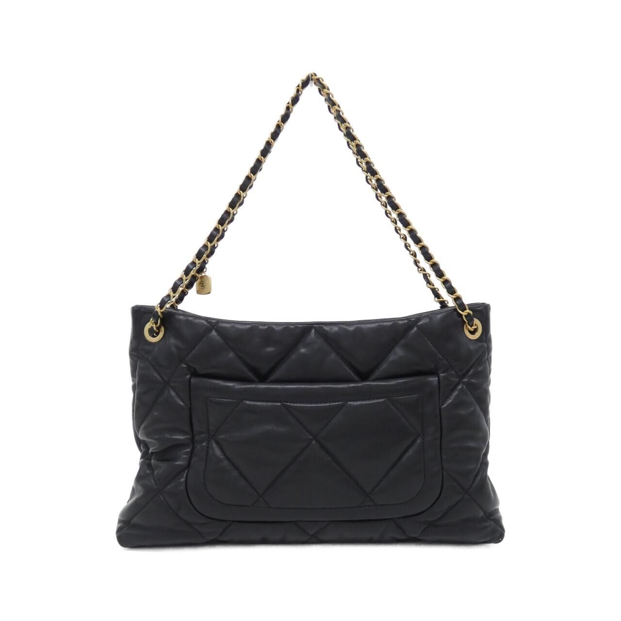 Chanel Shoulder Bag Black — view 2