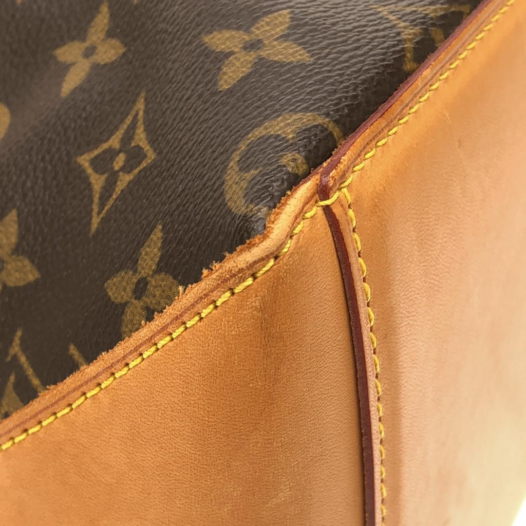 Louis Vuitton Monogram Cabas Mezzo — view 3