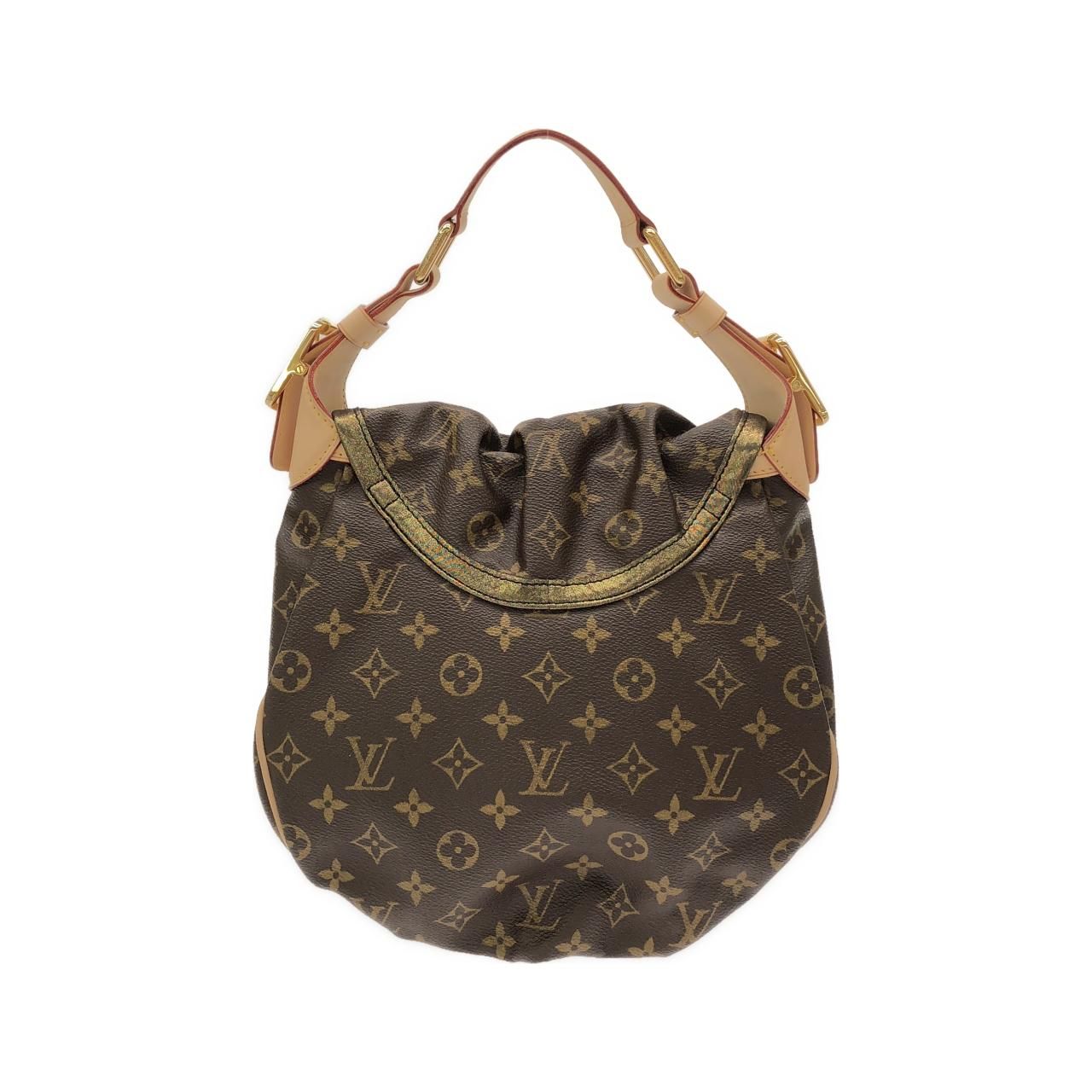 Louis Vuitton Monogram Kalahari PM — view 2