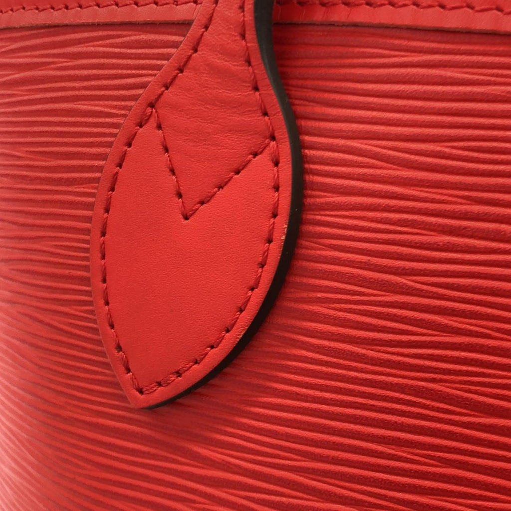Louis Vuitton Epi Neverfull MM — view 4