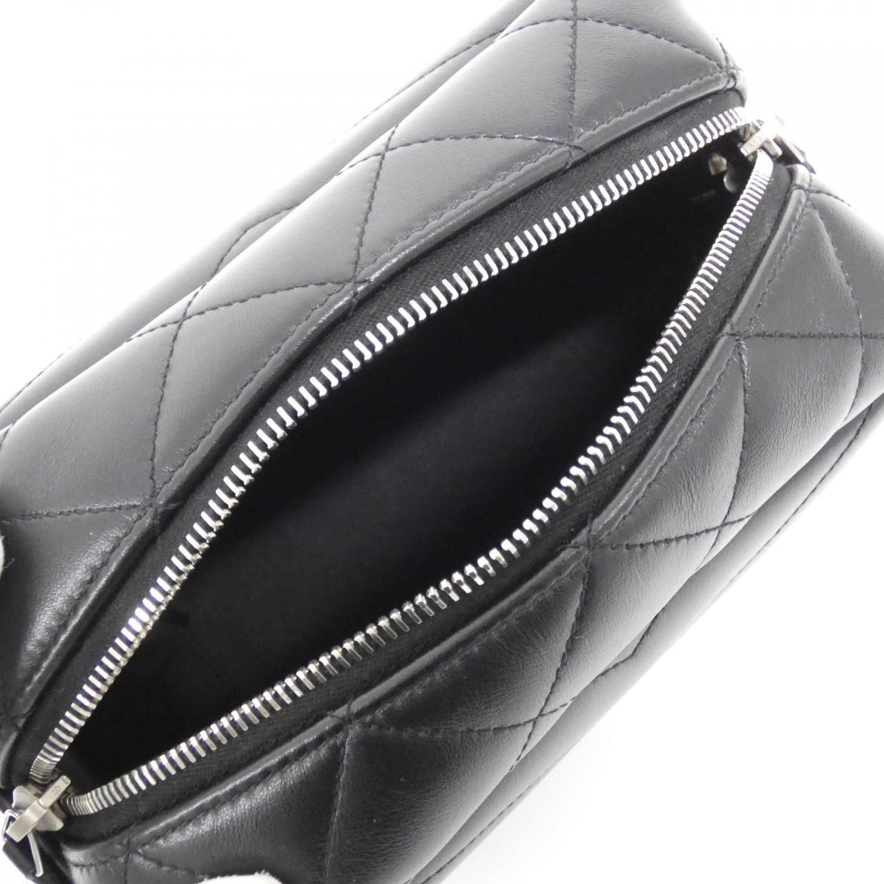 Saint Laurent Loulou Shoulder Bag — view 6