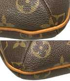 Louis Vuitton Shoulder Bag Musette Salsa Short Monogram — view 6