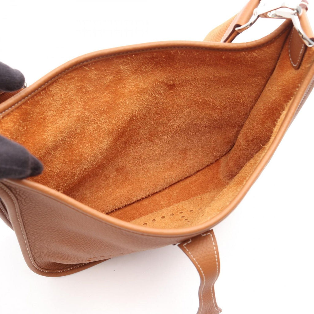 Hermes Shoulder Bag Evelyne 3 Trois PM Gold Leather — view 3