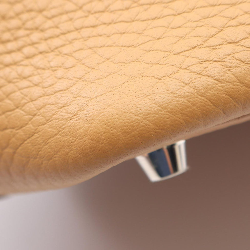 Hermes Handbag Picotin Lock PM Biscuit Leather — view 6