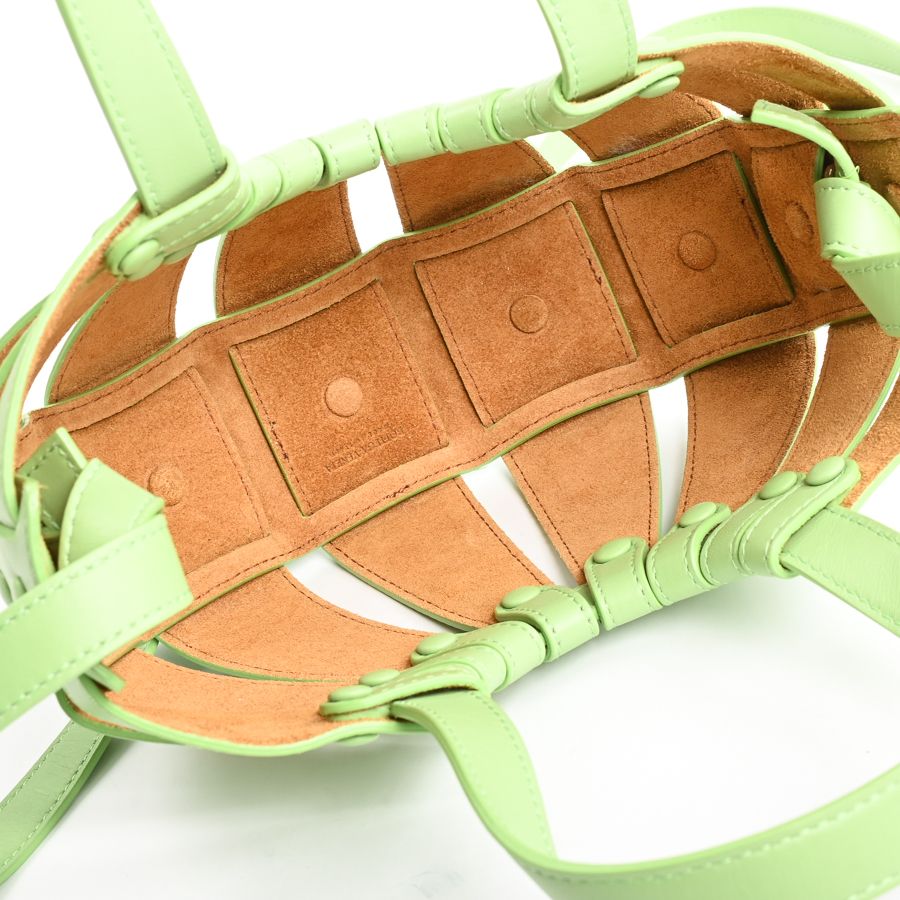 Bottega Veneta Shoulder Bag the Shell — view 4