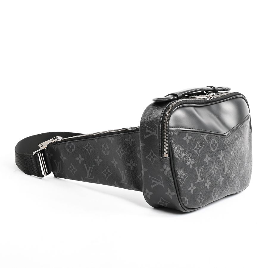 Louis Vuitton Belt Bag — view 2