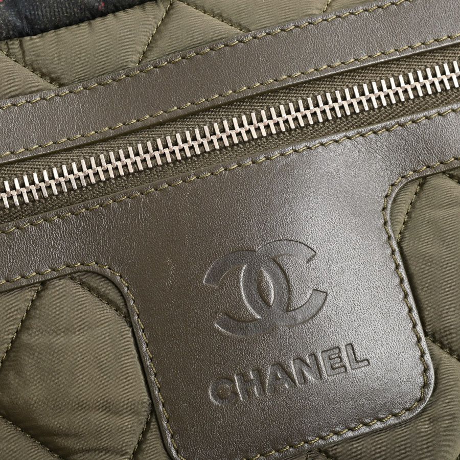 Chanel Tote Bag Coco Cocoon PM — view 8