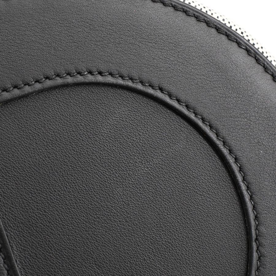 Hermes Handbag in the Loop 18 — view 6