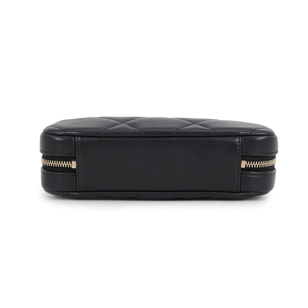 Chanel Chain Shoulder Bag 19 CC Logo Lambskin Black — view 3