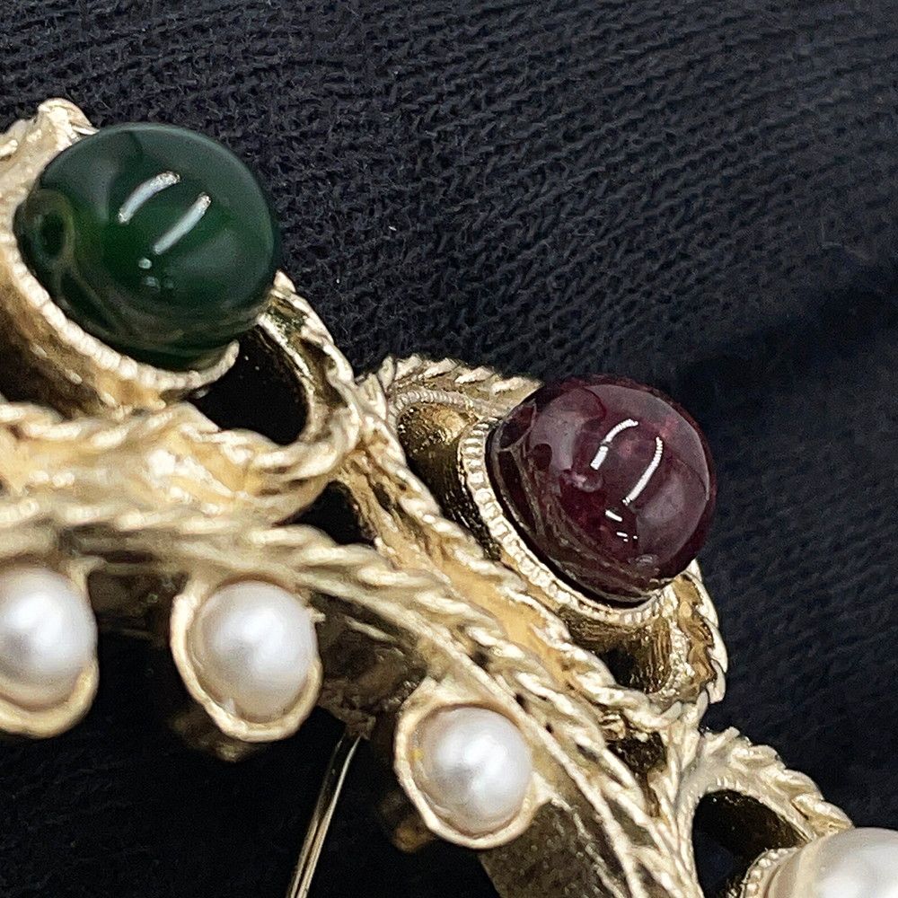 Chanel Brooch CC Logo Heart Rhinestone Faux Pearl Color Stone Metal — view 6