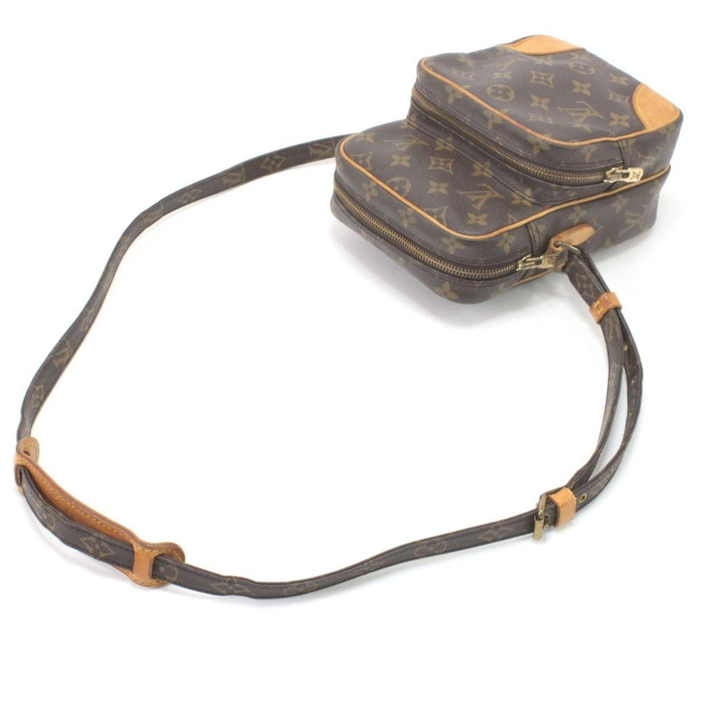 Louis Vuitton Shoulder Bag Monogram Amazon Inner Pocket Not Available — view 4