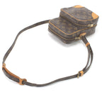 Louis Vuitton Shoulder Bag Monogram Amazon Inner Pocket Not Available — view 4