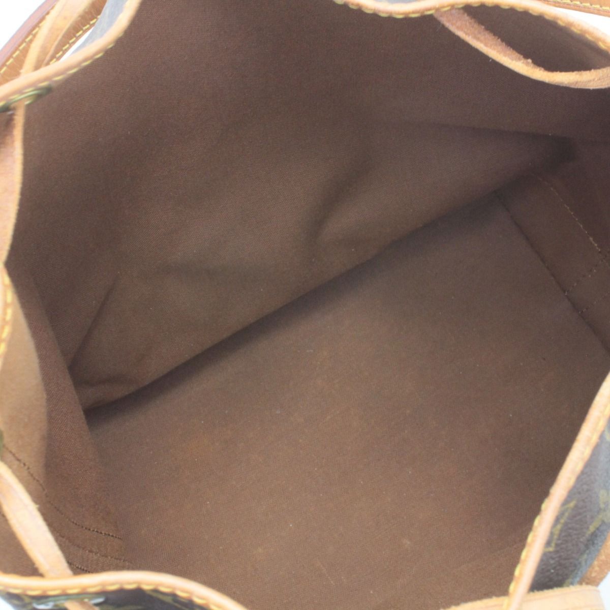 Louis Vuitton Handbag Monogram — view 8