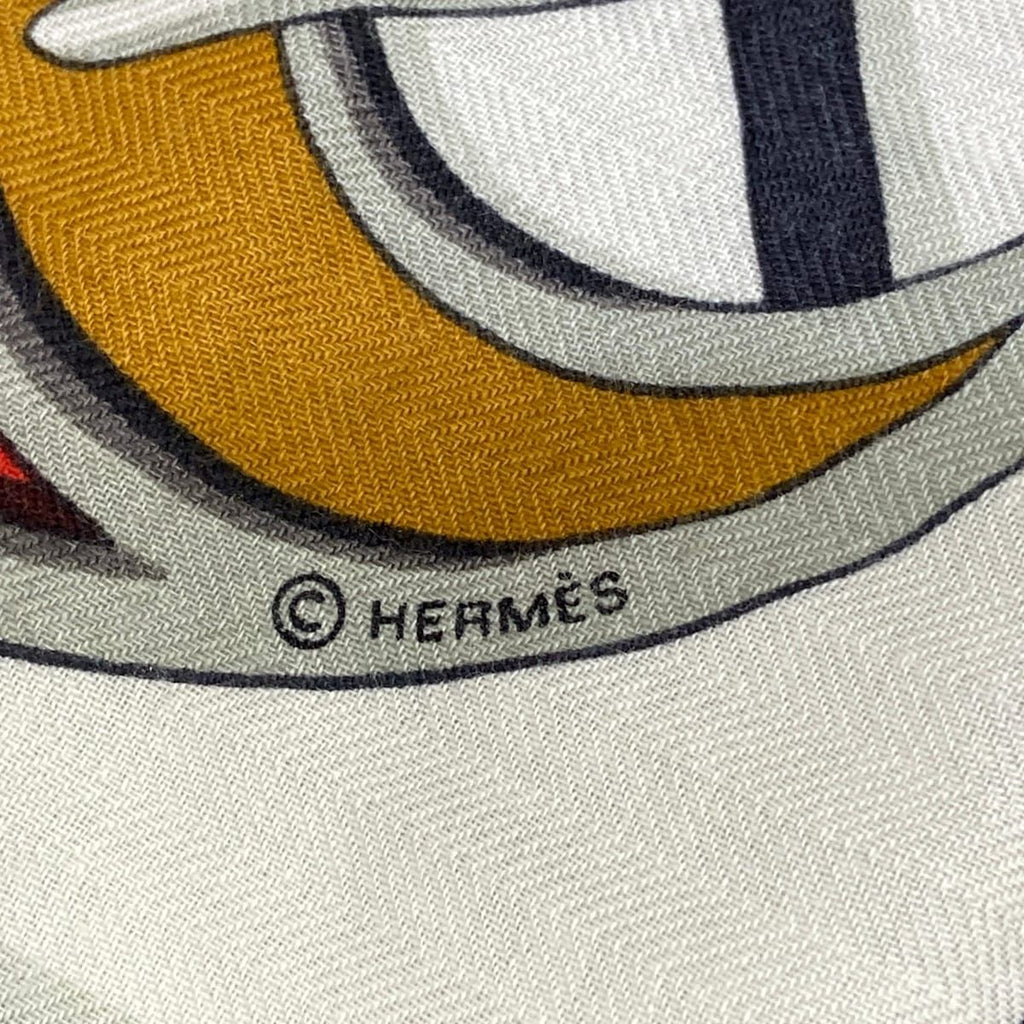 Hermes Shawl Carre Geant 140 Ivory Black Multi en Bouquets Cashmere Silk Scarf — view 2