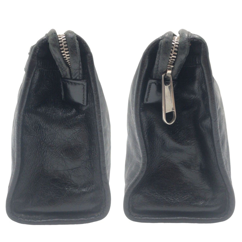 Gucci Interlocking Black Leather Clutch Bag — view 6