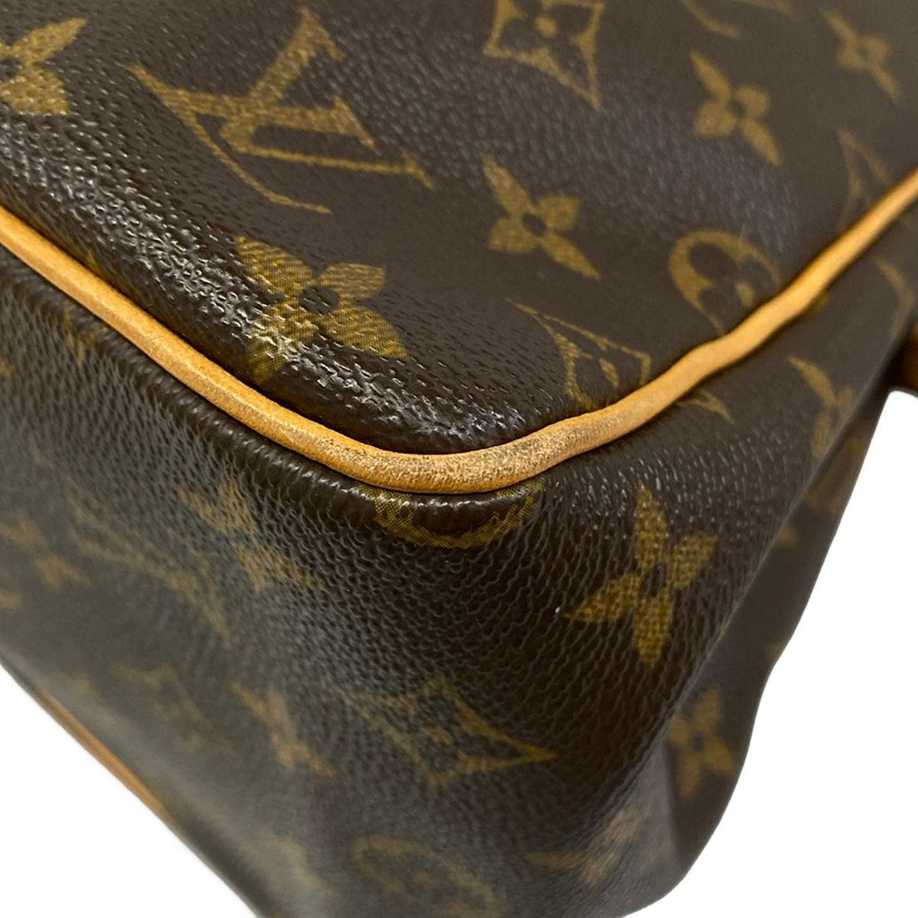 Louis Vuitton Tote Bag Monogram Batignolles — view 6