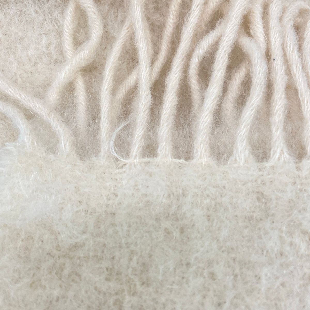 Loewe Scarf Ivory Wool — view 5