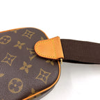 Louis Vuitton Pochette Gange Monogram Leather Brown Light Belt Bag Gold — view 5