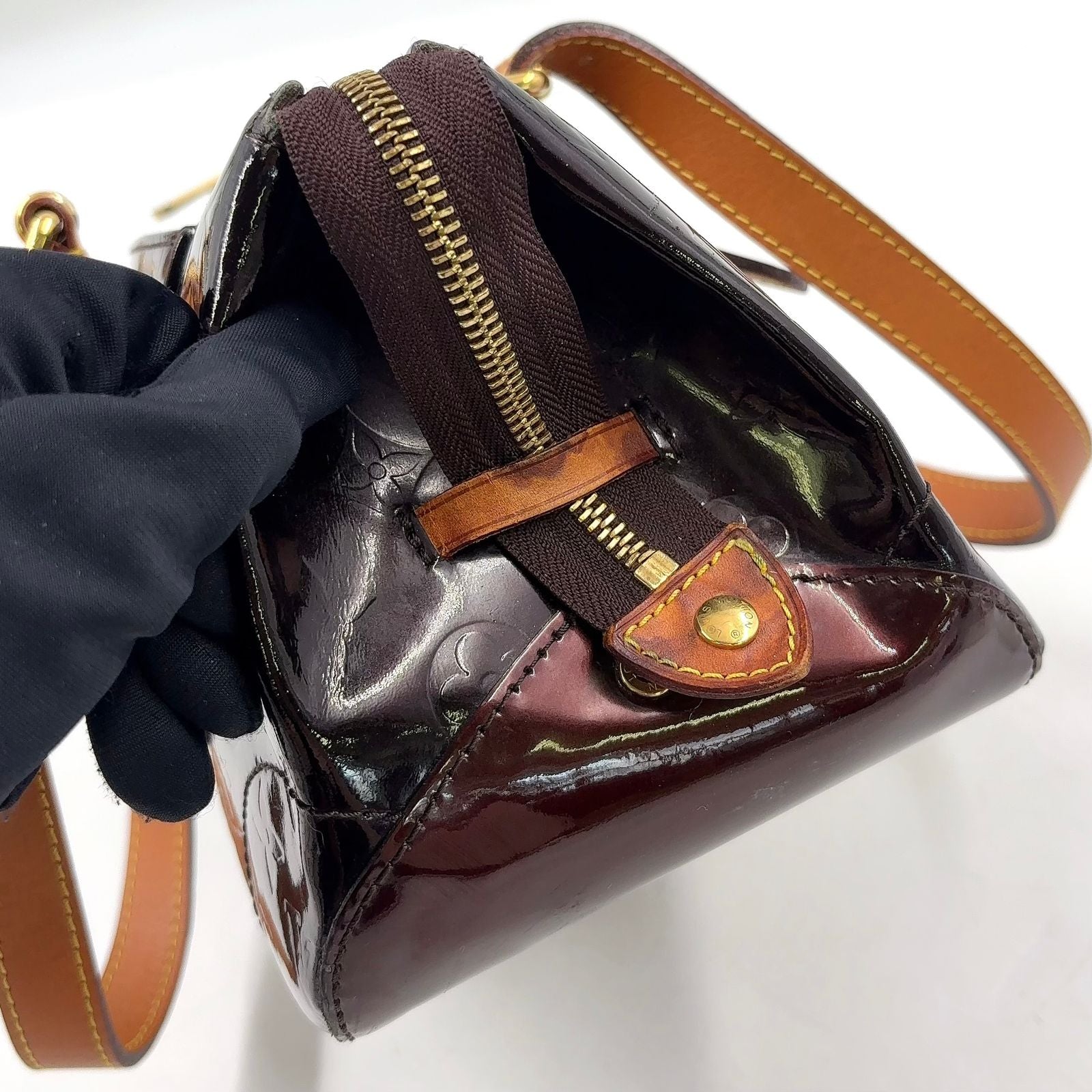 Louis Vuitton Rosewood Avenue Monogram Vernis Amarante Leather Enamel Dark — view 7