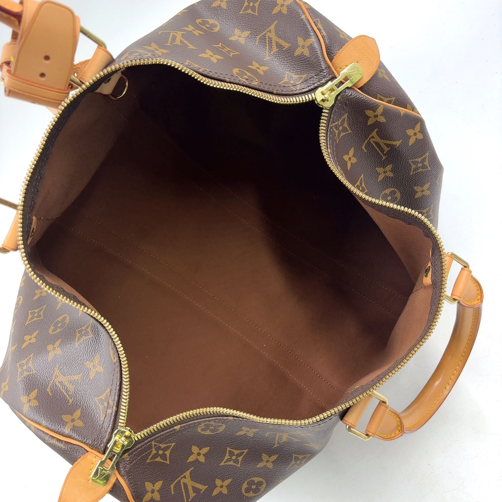 Louis Vuitton Keepall 45 Monogram Leather Brown Light Boston Bag Gold — view 3