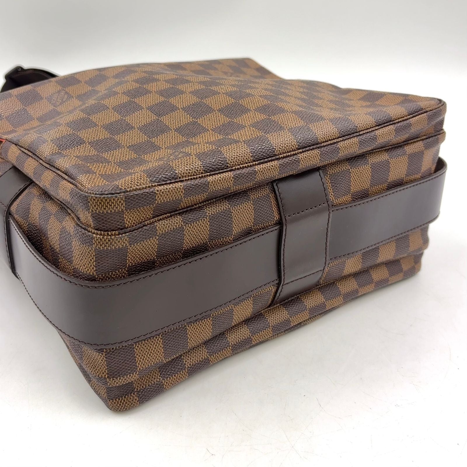 Louis Vuitton Naviglio Damier Ebene Brown Shoulder Bag Gold — view 7