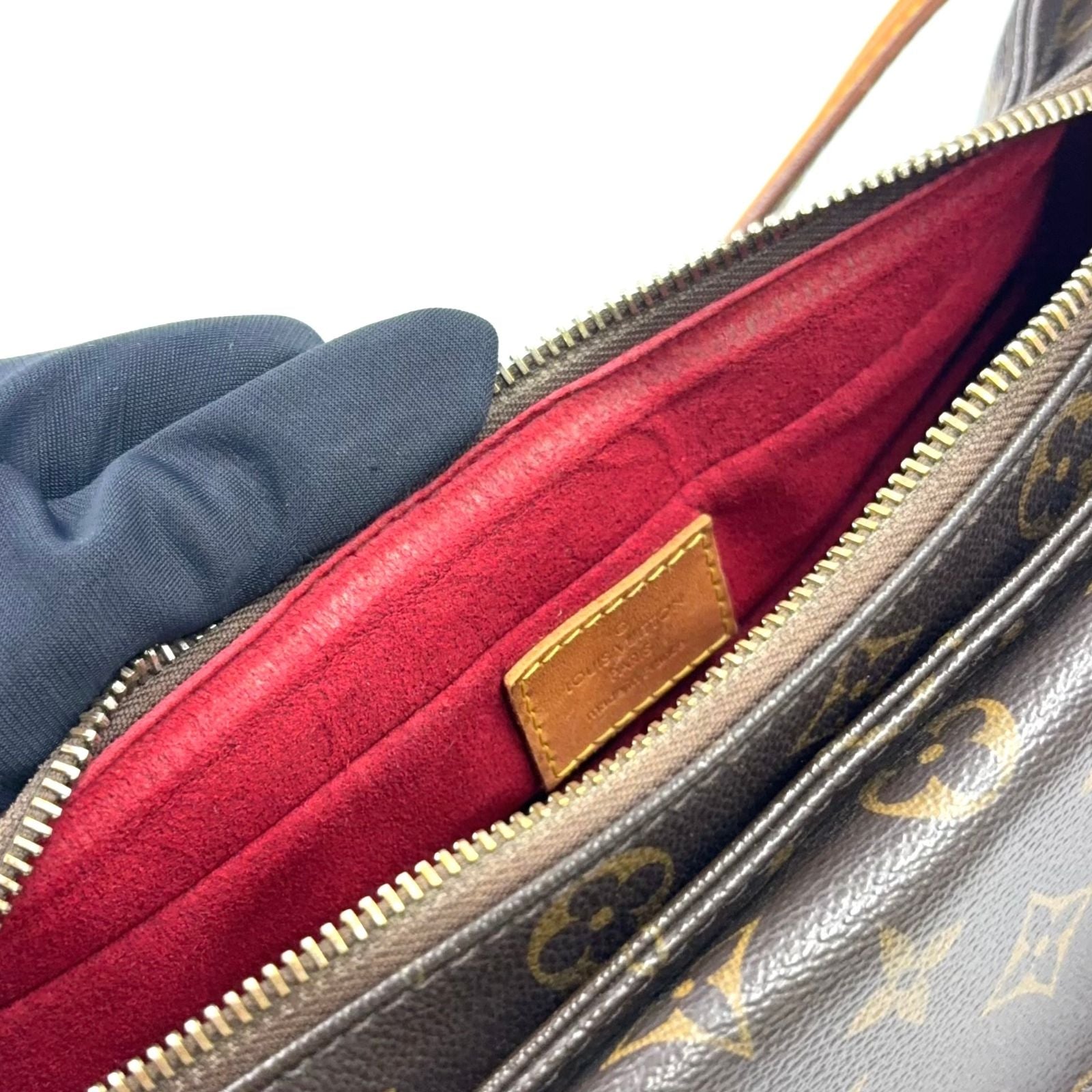 Louis Vuitton Viva Cite MM Monogram Blurry Leather Brown Shoulder Bag Gold — view 6