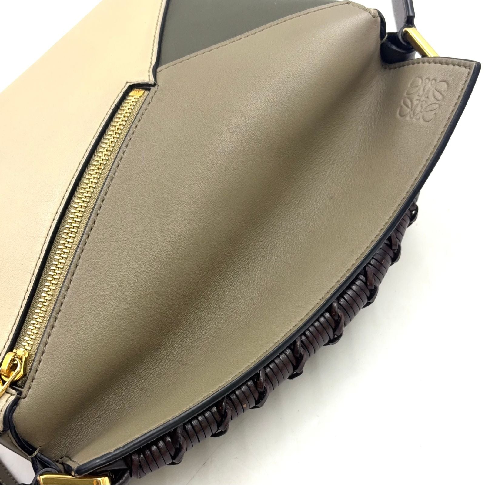 Loewe Puzzle Small Leather Khaki Green Beige Handbag Gold — view 7