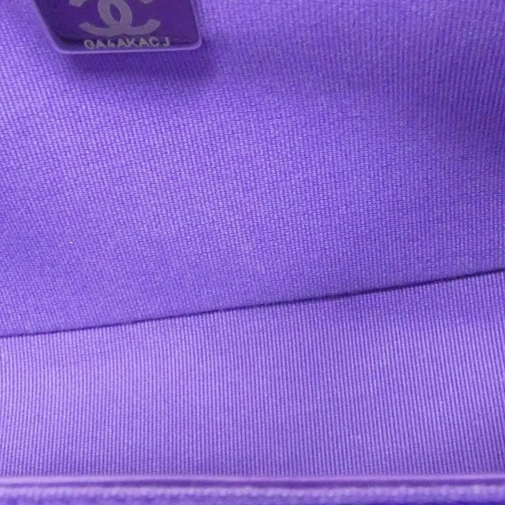 Chanel Shoulder Bag Purple — view 8