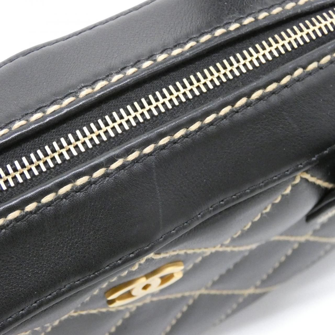 Chanel Vintage Wild Stitch Line — view 5