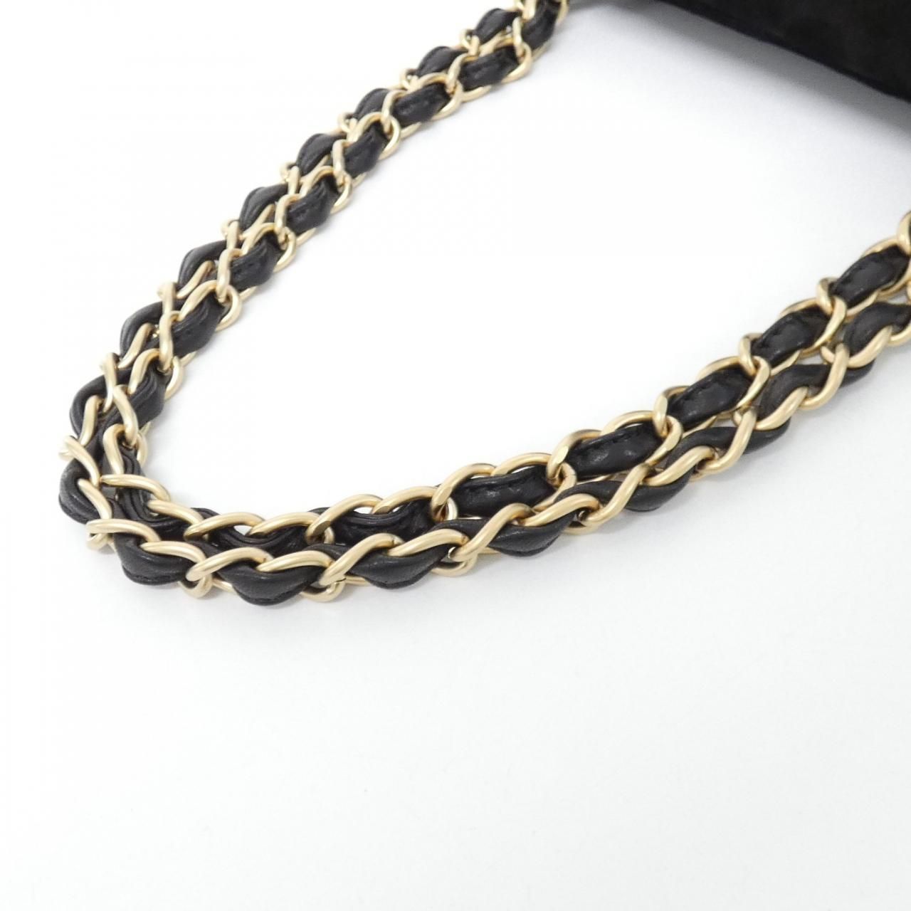 Chanel Vintage Shoulder Bag — view 5
