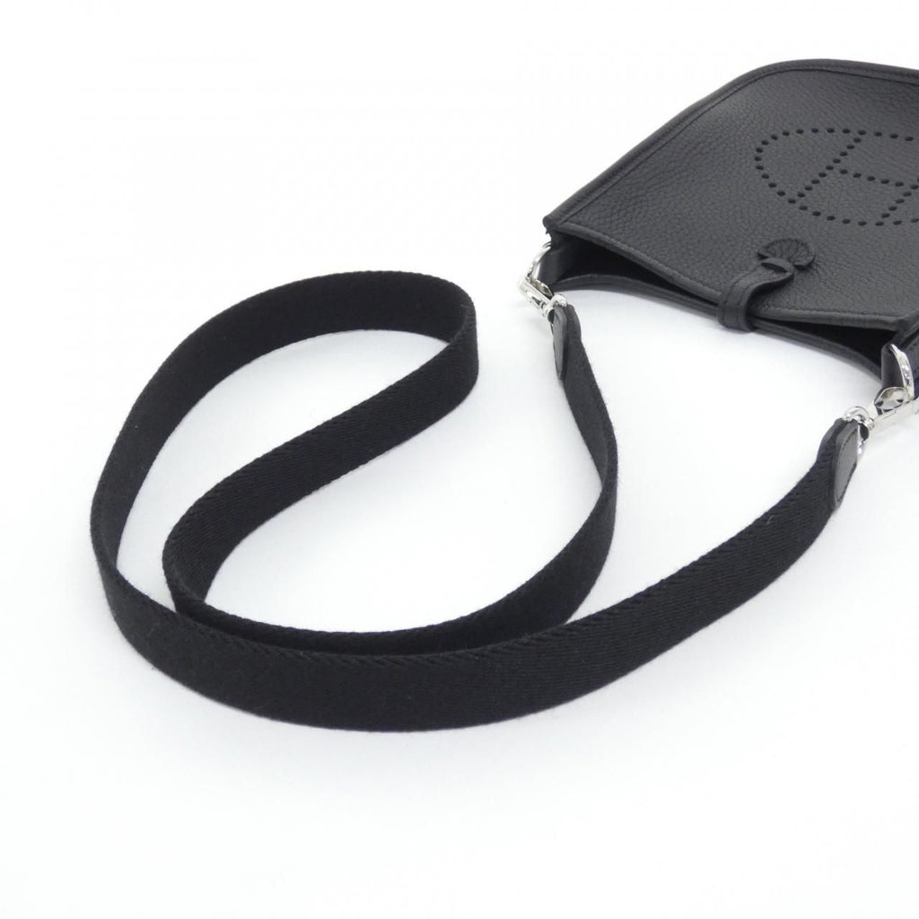 Hermes Evelyne Amazon 16 Shoulder Bag — view 5