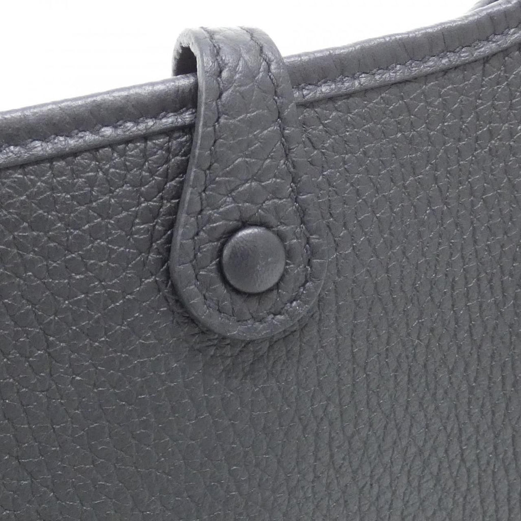 Hermes Evelyne Amazon 16 Shoulder Bag — view 4