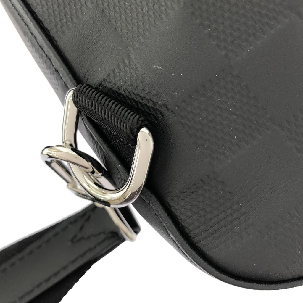 Louis Vuitton Damier Infini Avenue Sling Bag — view 5