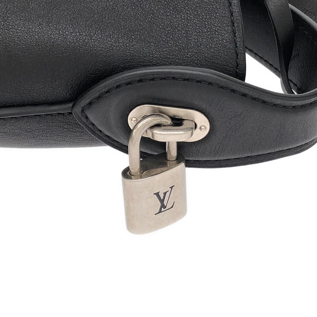 Louis Vuitton Cuir Nuance GM Shoulder Bag — view 4