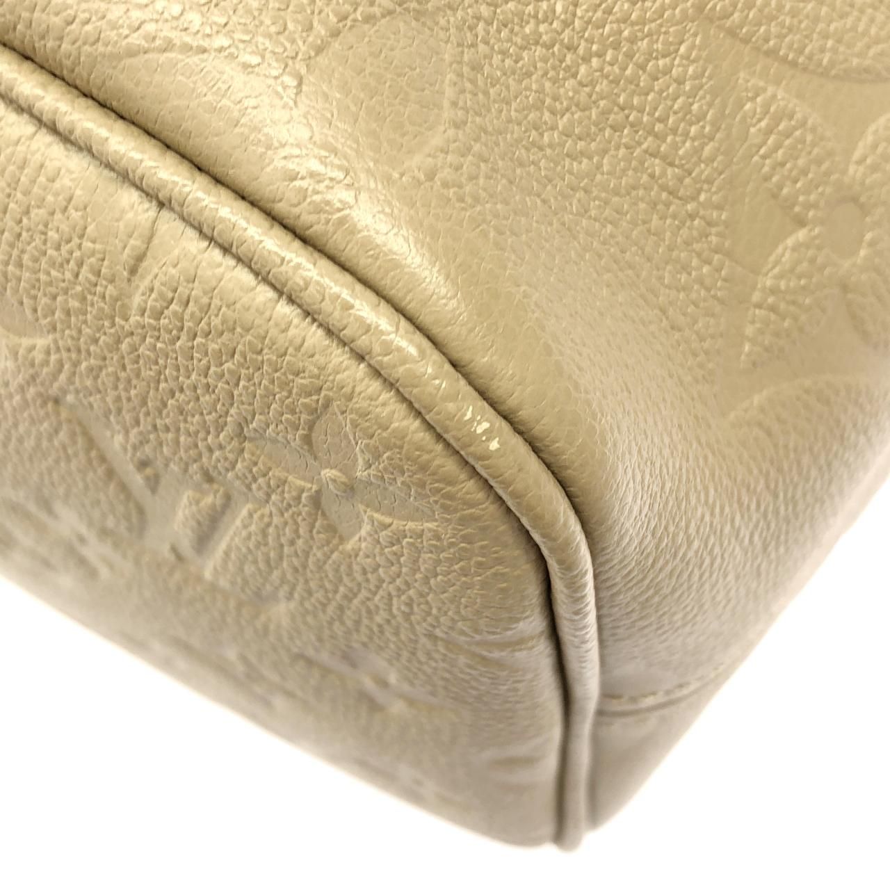Louis Vuitton Monogram Empreinte Neverfull MM — view 2