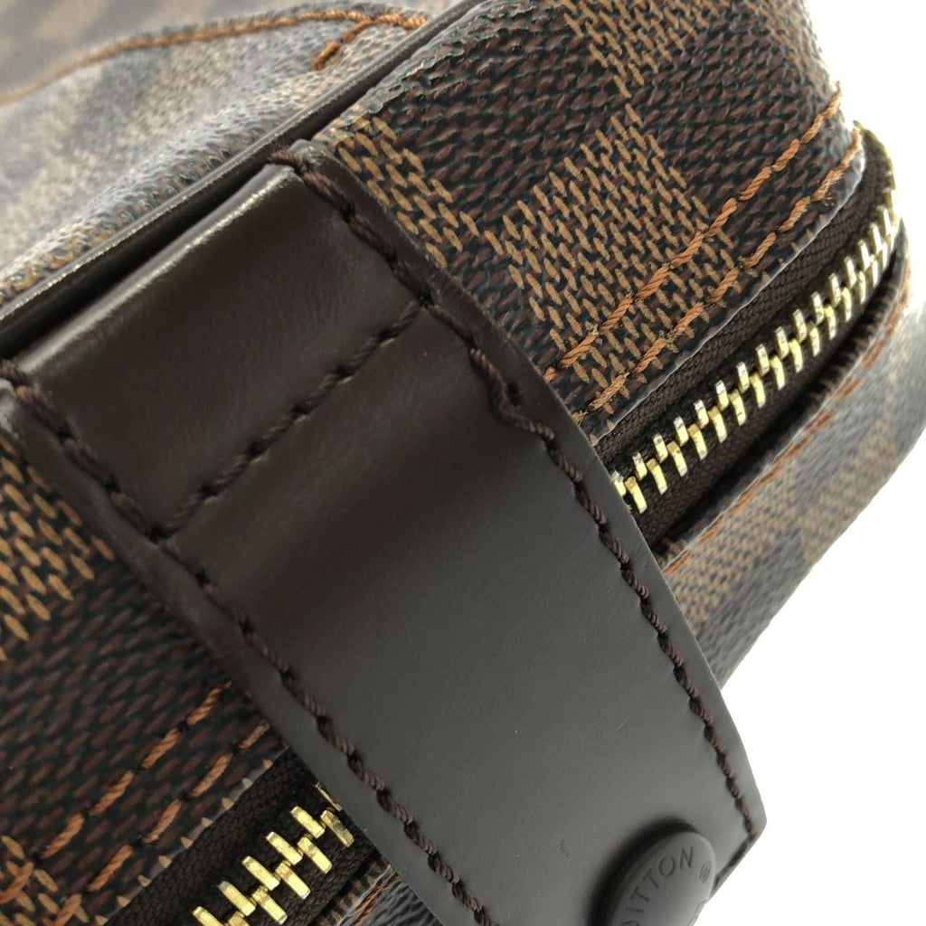 Louis Vuitton Damier Olaf PM Shoulder Bag — view 4