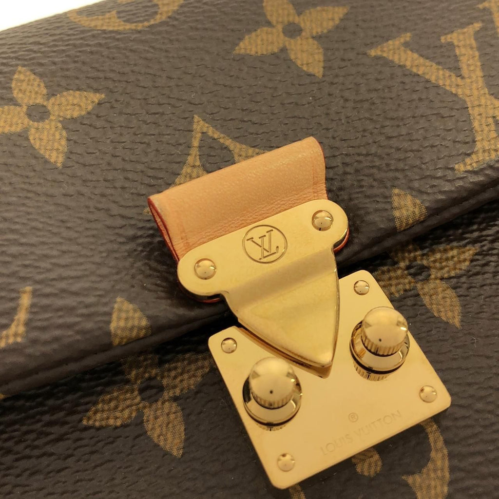 Louis Vuitton Monogram Nano Madeleine — view 4