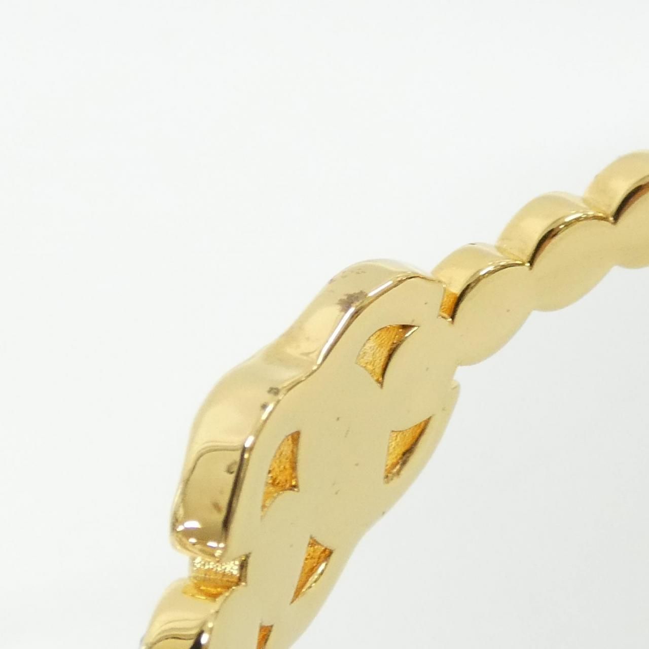 Chanel Bangle Bracelet Gold — view 4