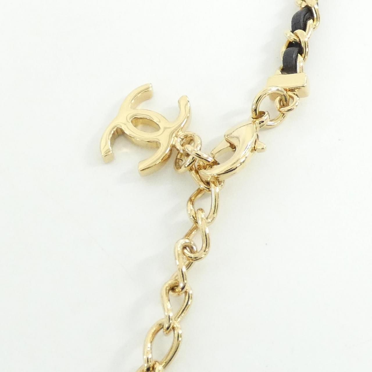 Chanel Necklace Gold — view 4