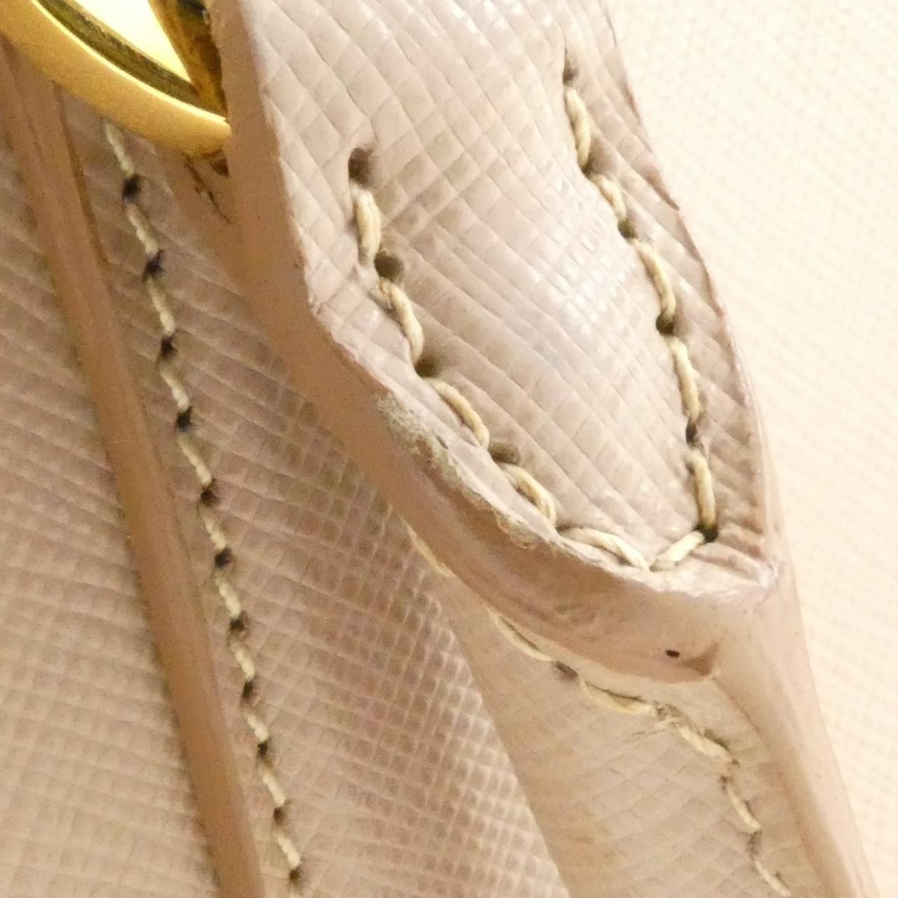 Prada Bag Handbag Gold — view 8