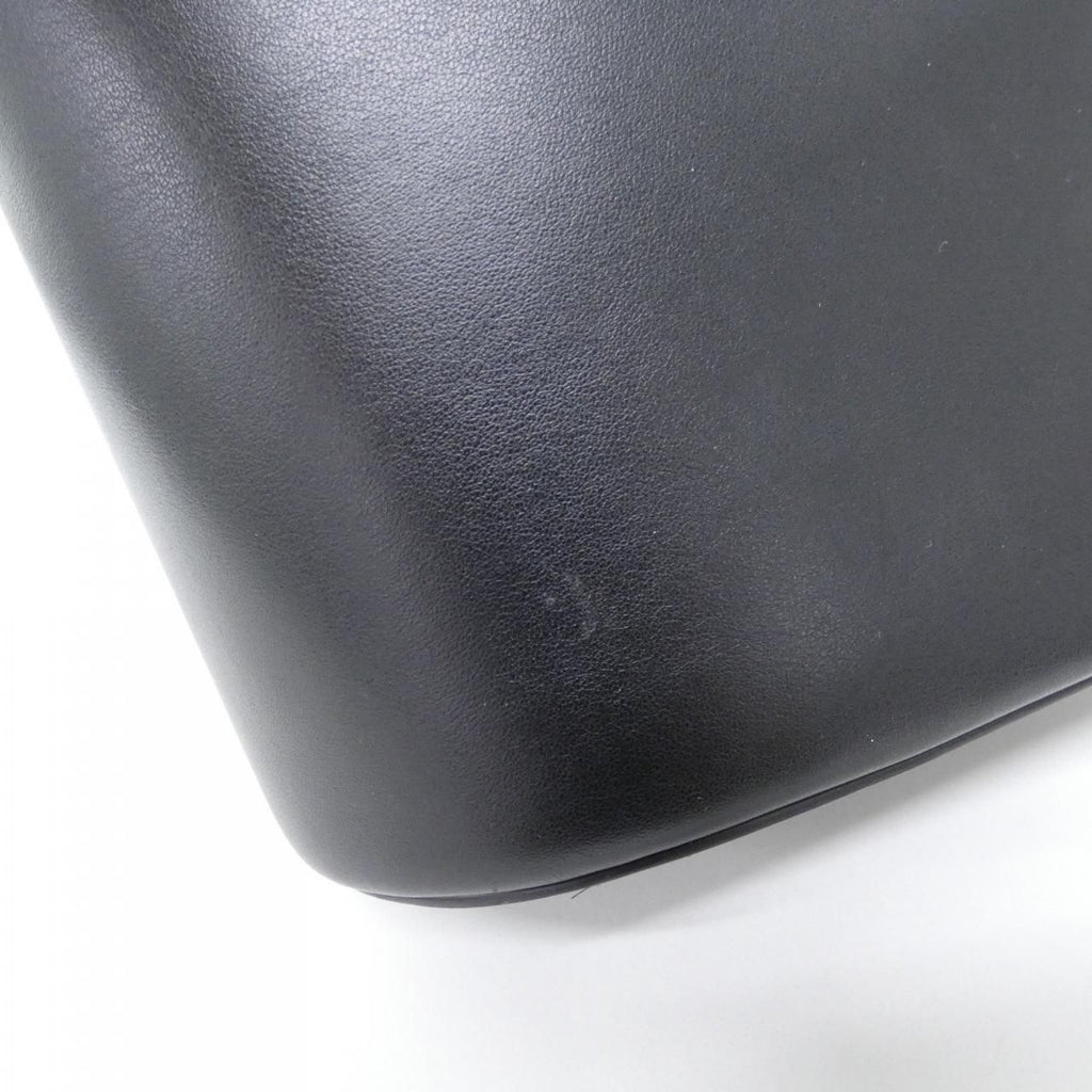 Celine Louis e — view 4