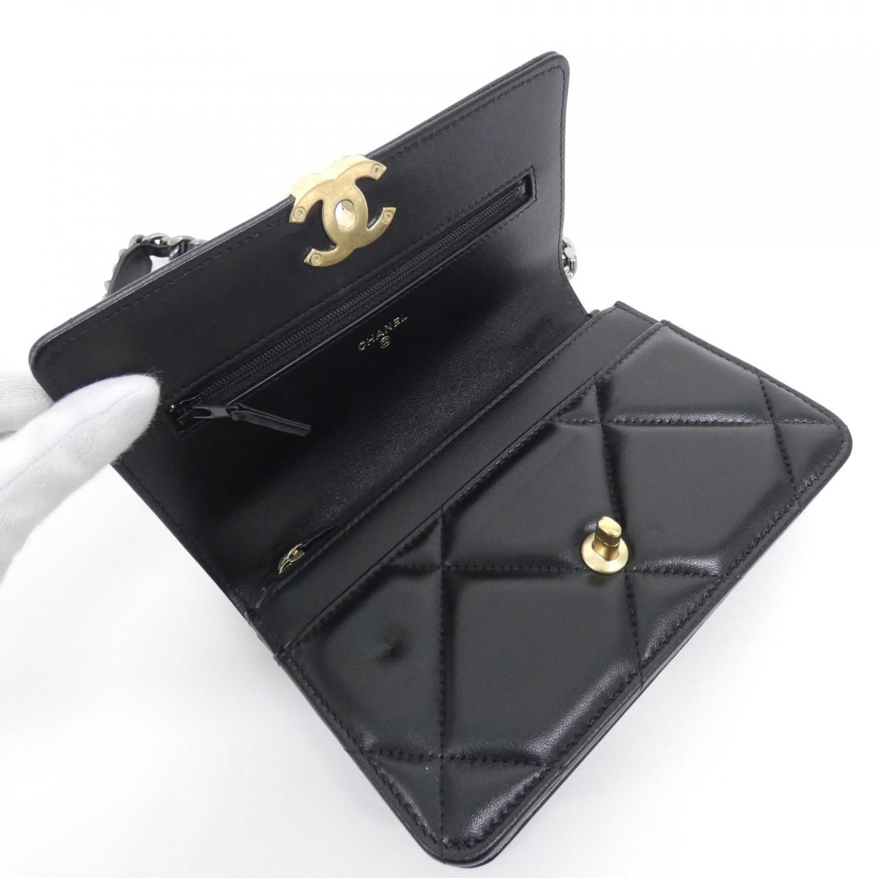 Chanel 19 Line Chain Wallet Shoulder Bag — view 7