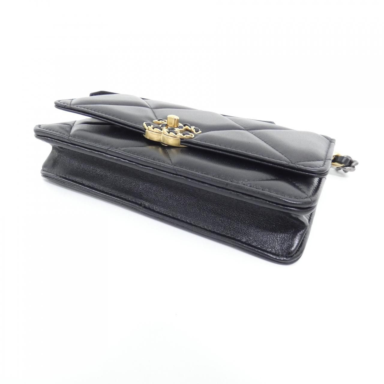 Chanel 19 Line Chain Wallet Shoulder Bag — view 3