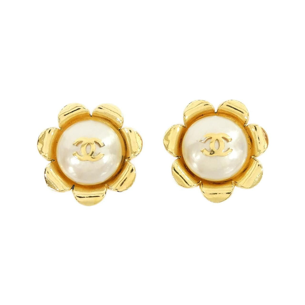 Chanel Vintage Earrings Gold