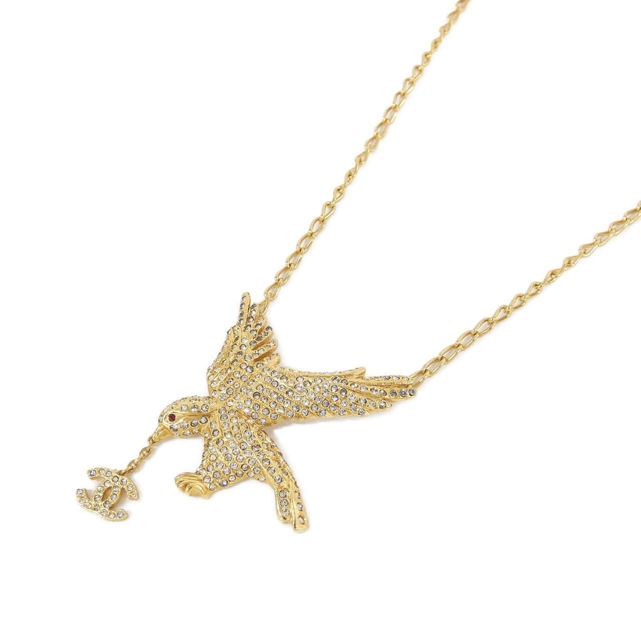 Chanel Vintage Necklace Gold