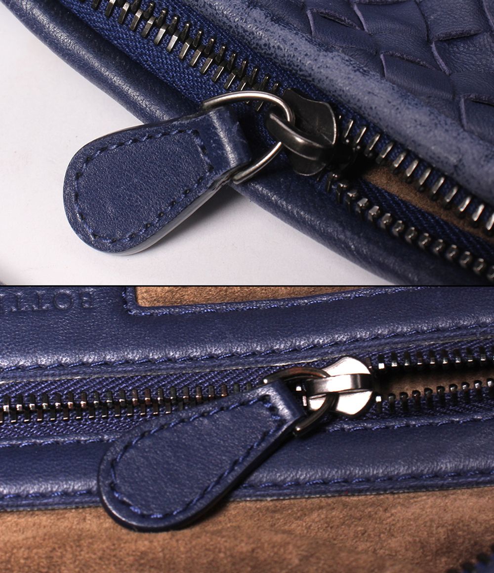 Bottega Veneta Handbag Intrechat Hobo Bag — view 7