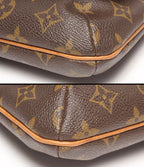 Louis Vuitton Shoulder Bag Musette Tango Short Monogram — view 6