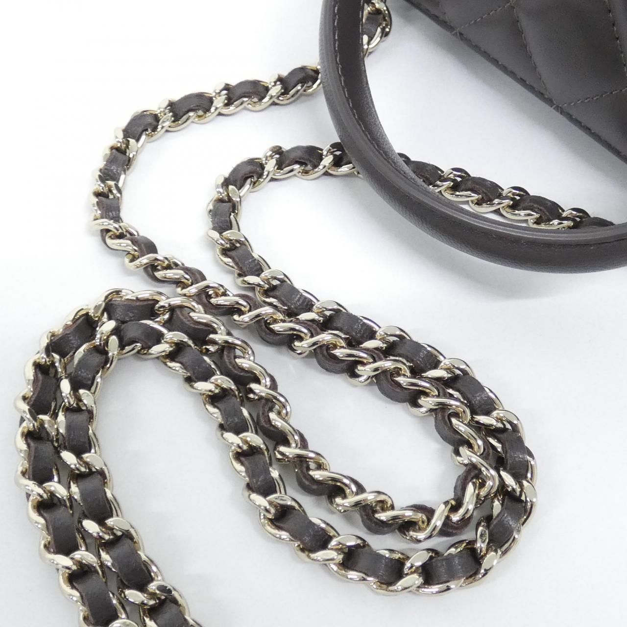 Chanel Bag Handbag Gray — view 4