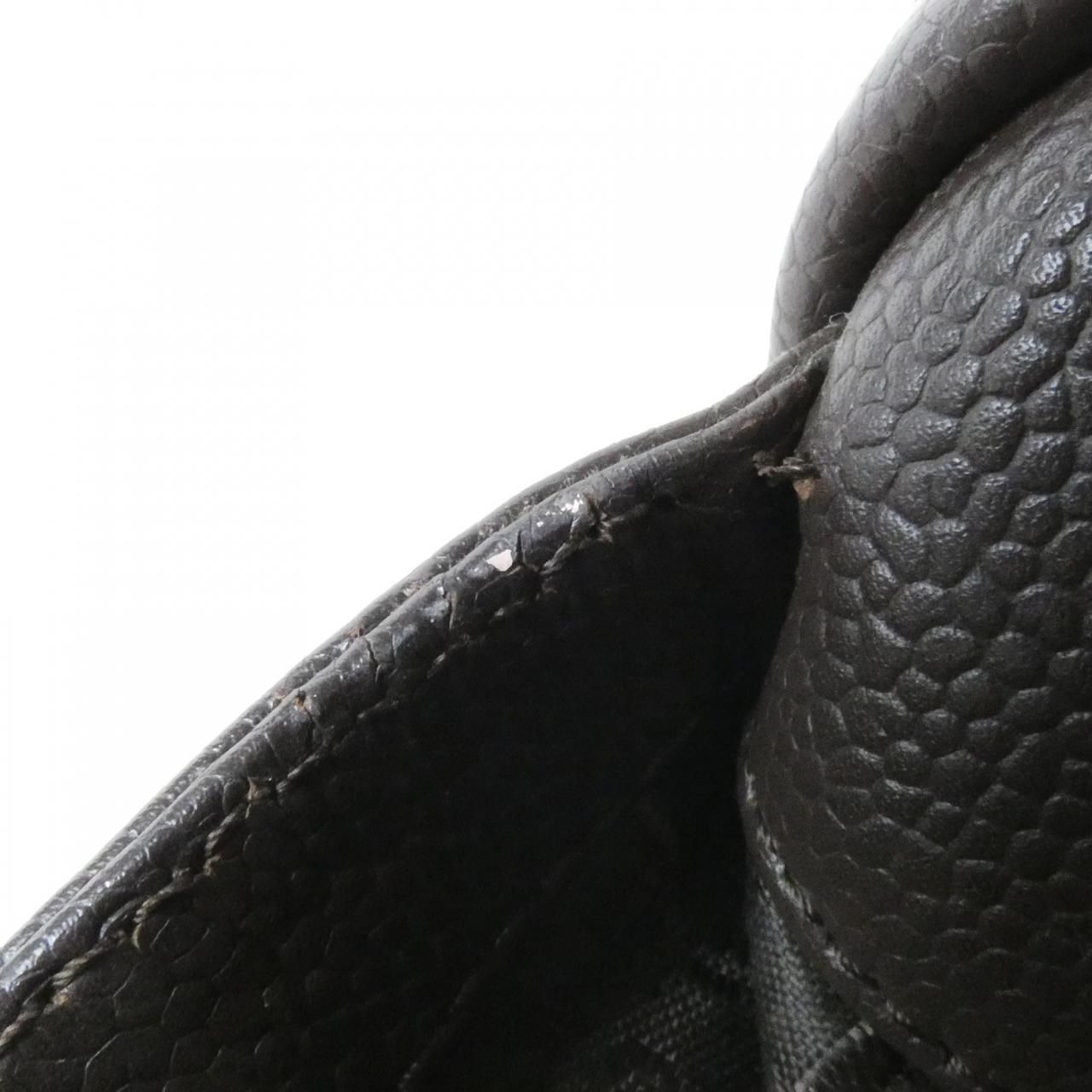 Chanel Shoulder Bag Brown — view 6